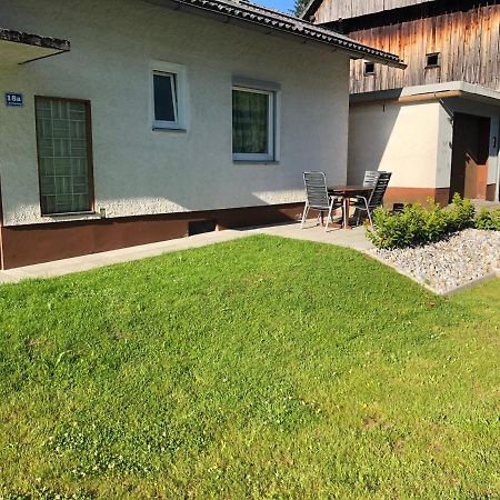 Appartamento Ferienhaus Rafaela Mit Privatstrand Ledenitzen Esterno foto
