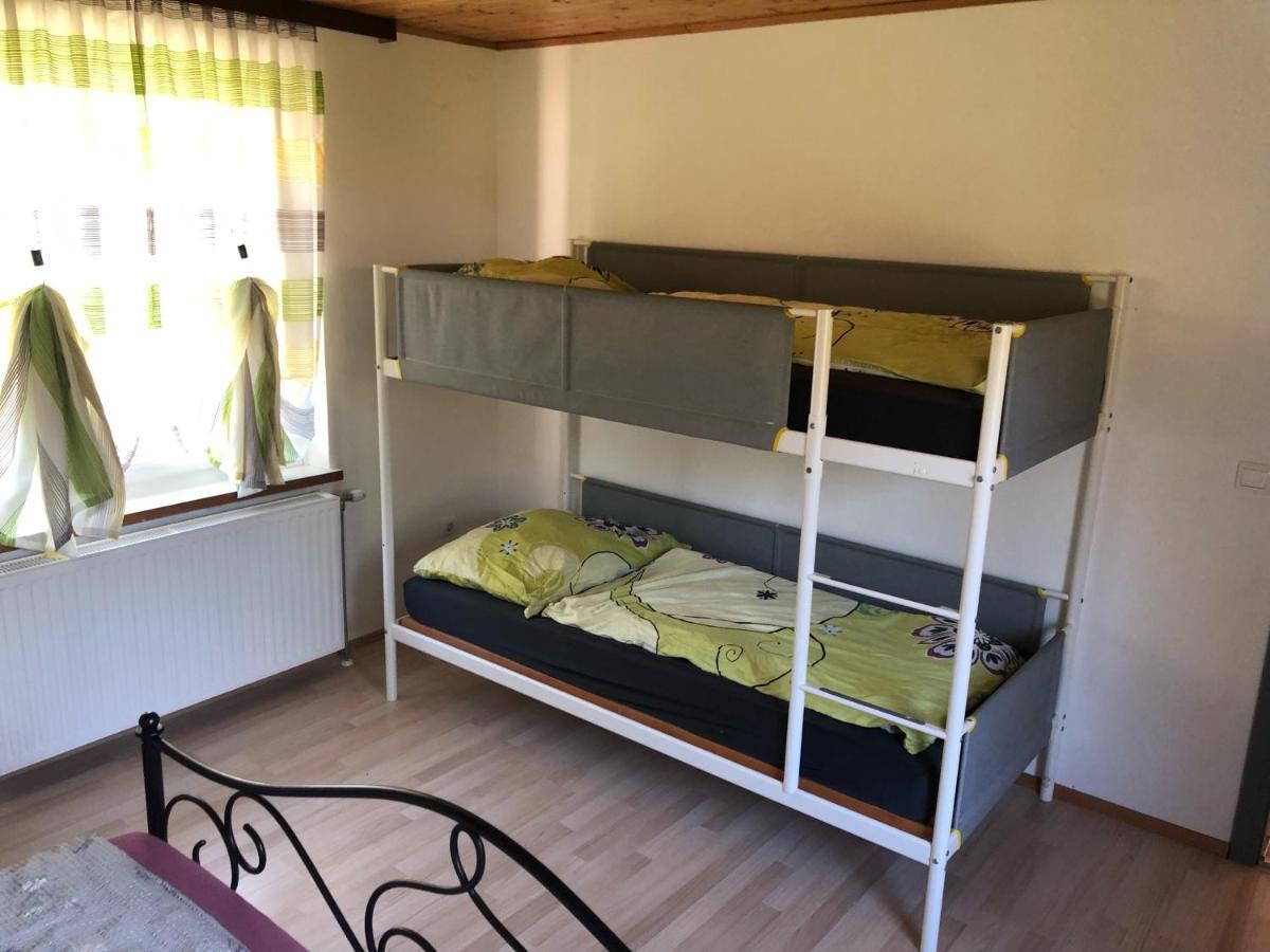 Appartamento Ferienhaus Rafaela Mit Privatstrand Ledenitzen Esterno foto